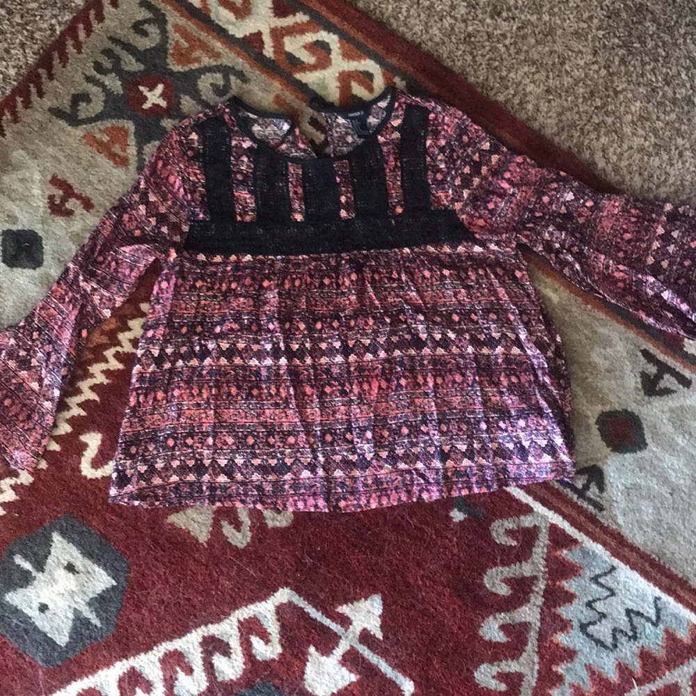 Navy blue and pink blouse